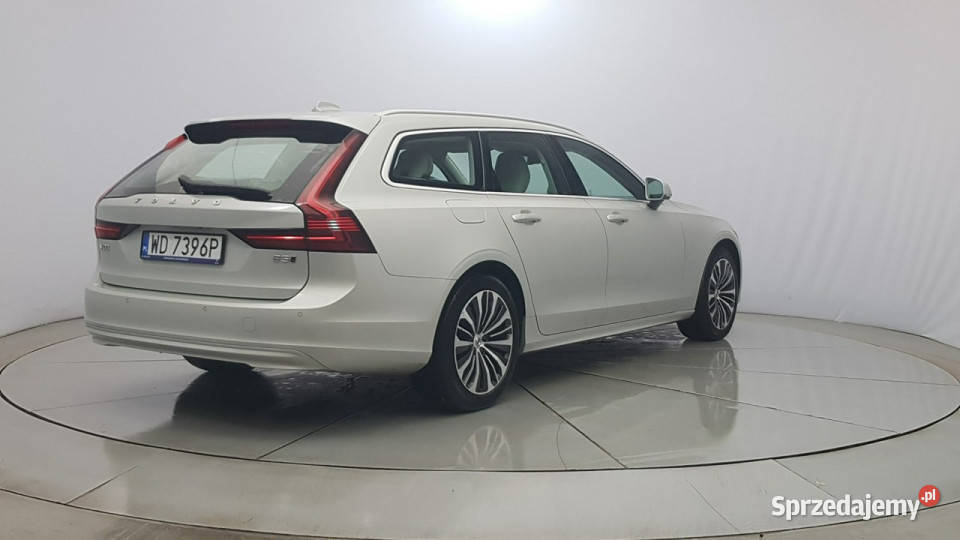 Volvo V90 B5 D AWD Momentum Pro Z polskiego Warszawa sprzedam
