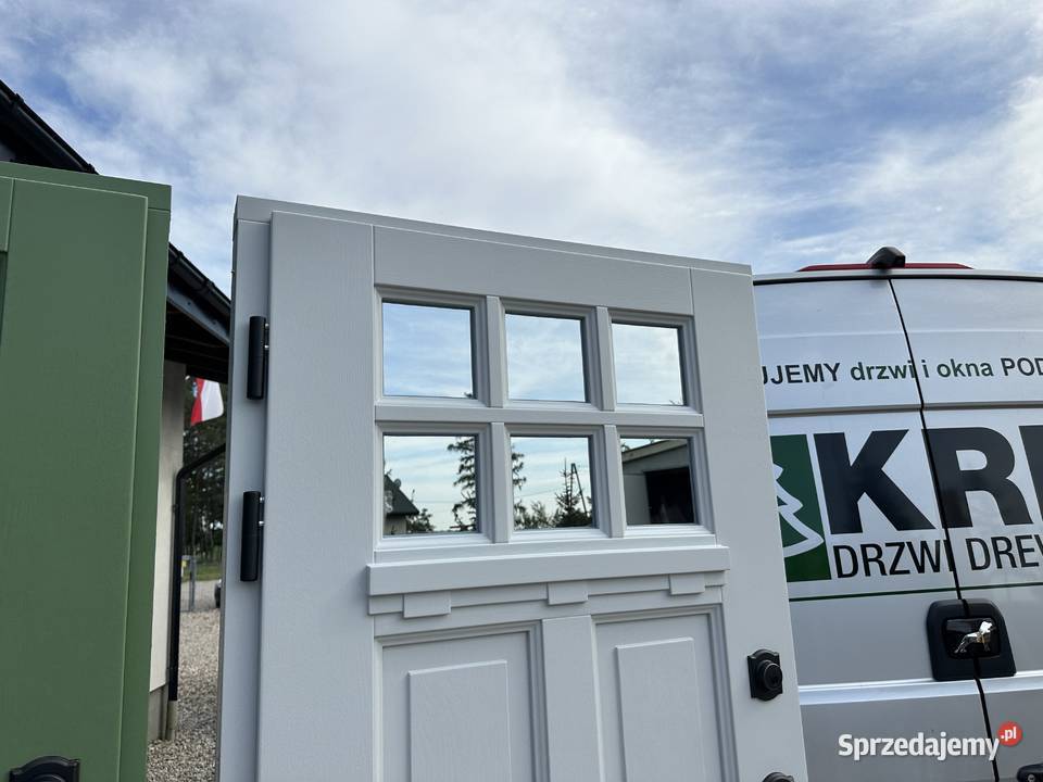 Drzwi drewniane zewnętrzne z klamką schlage CAŁA wielkopolskie