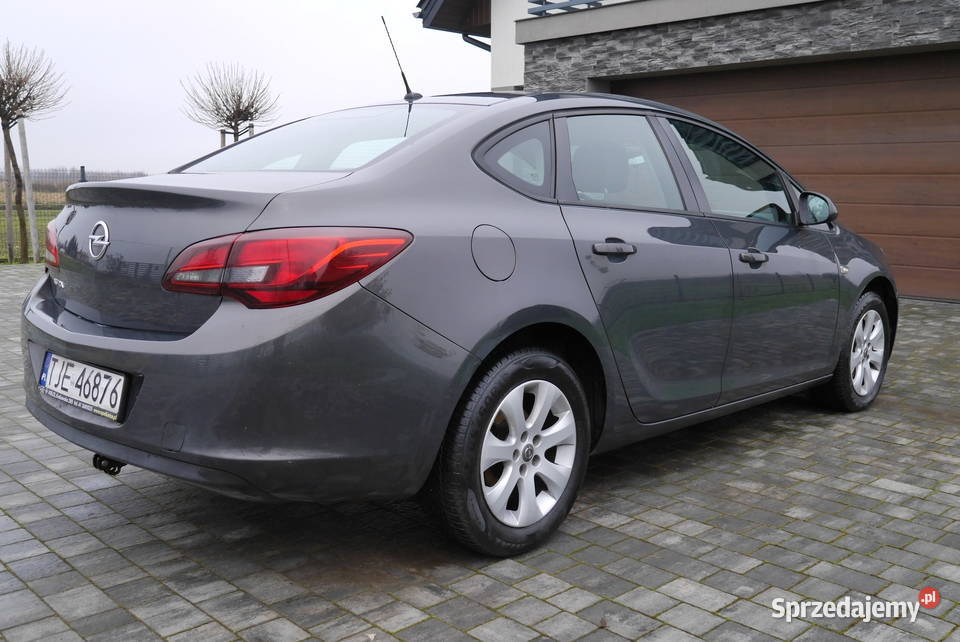 Opel astra 16 115 Polski salon II właściciel Kraków sprzedam