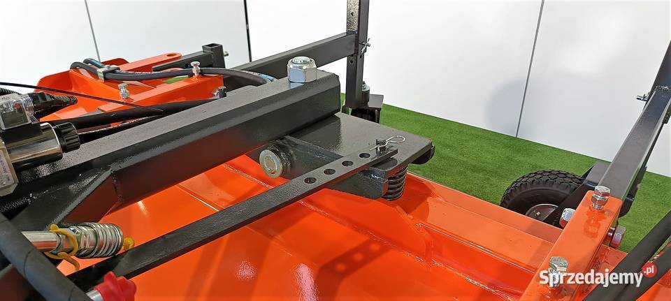 Zamiatarka Metal Technik o szerokości 20m świętokrzyskie Włoszczowa sprzedam