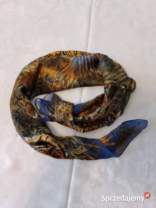 Apaszka z motywem tygrysów kwadratowa kolorowa Oborniki