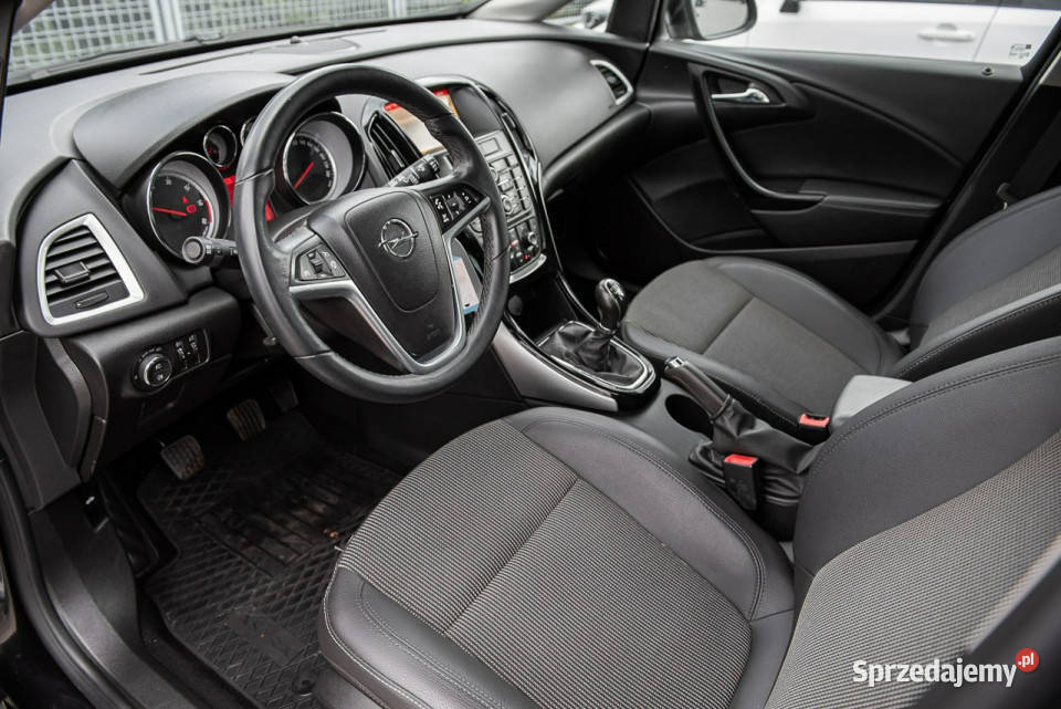 Opel Astra Sports Tourer Cosmo 16CDTI 110 Super Zwoleń