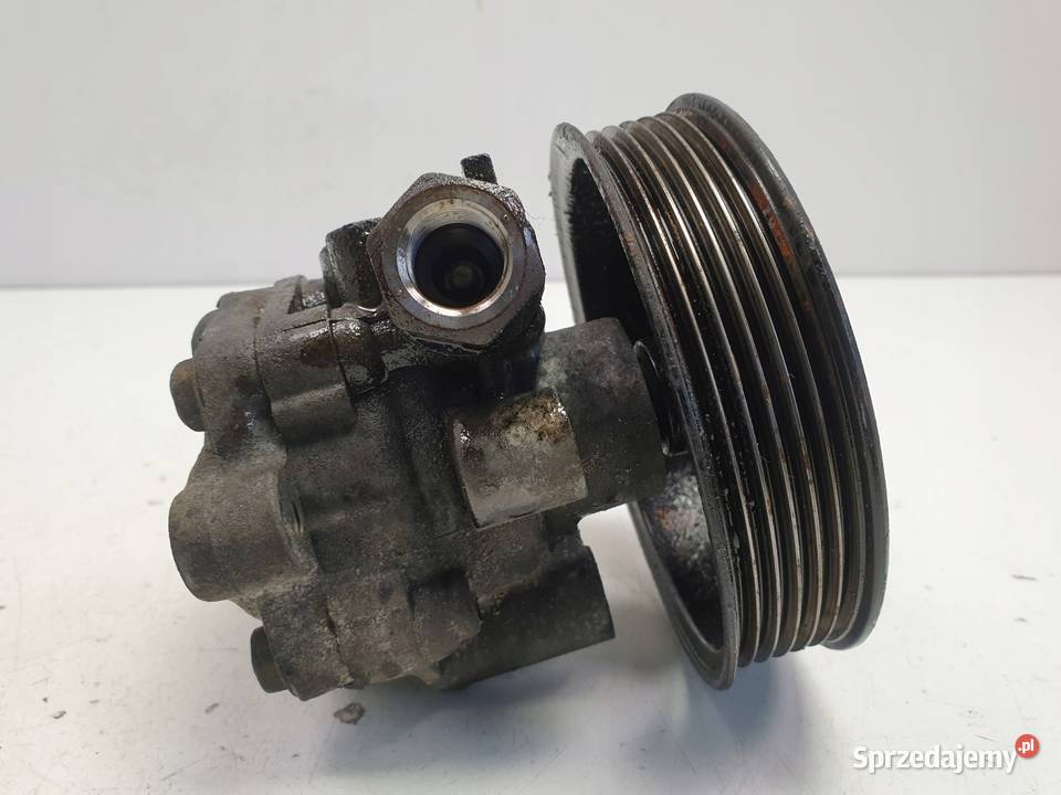 POMPA WSPOMAGANIA Kia Carens II 20 CRDI sprzedam