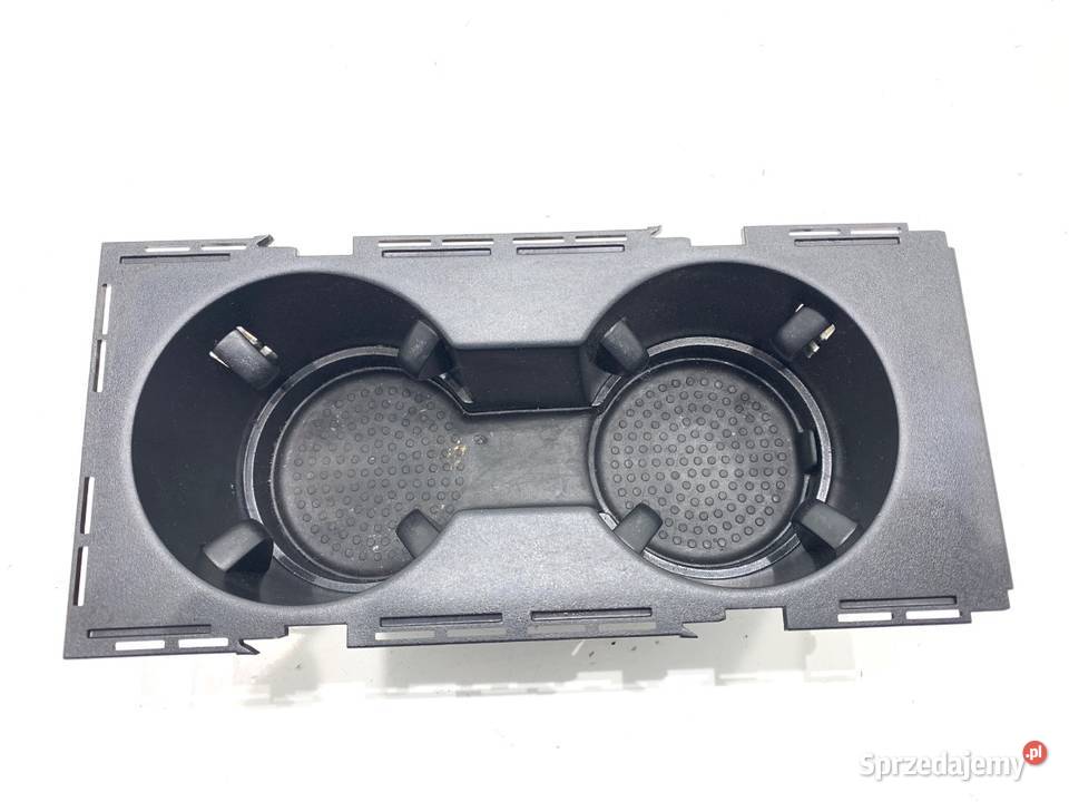 UCHWYT NA NAPOJE VW GOLF VII 5G0862531 Hatchback