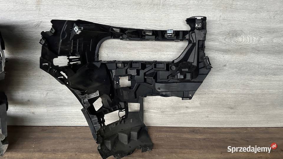 BMW X7 G07 LIFT SLIZG ZDERZAKA PRZEDNIEGO PRAWY osobowe Gorzów Wielkopolski