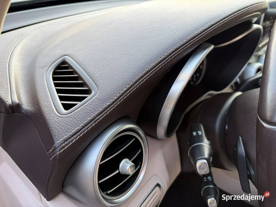 Mercedes GLC 250 Europa Skóry Hak LEDy ILS Lipówki