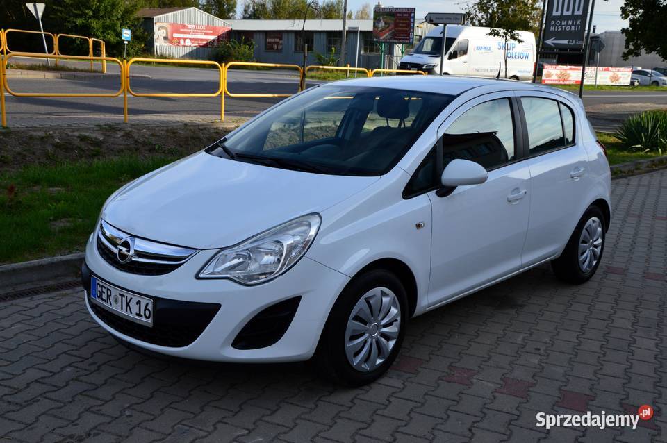 Śliczna Corsa Z Niemiec Klima Benzynka Nowa bluetooth Staszów