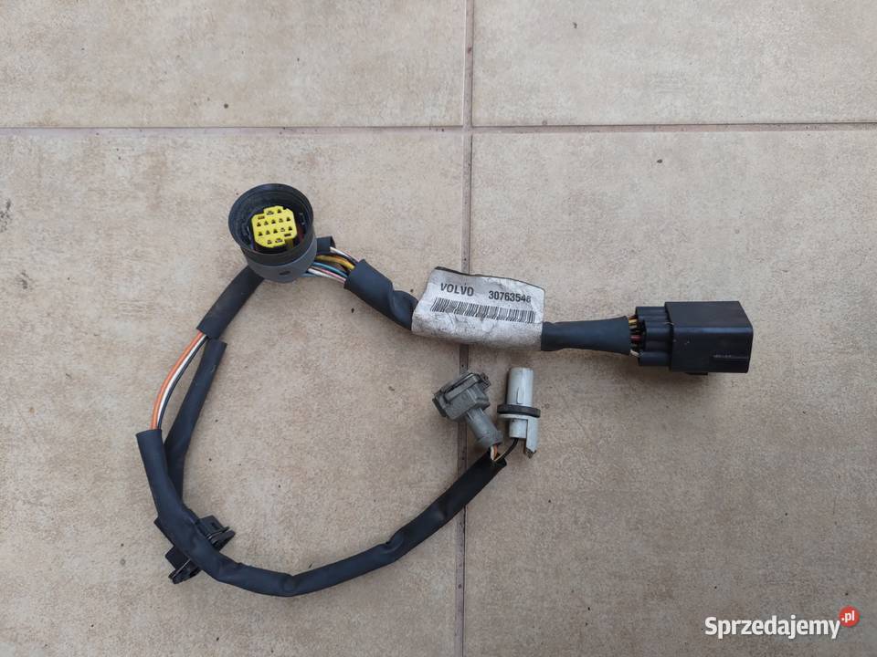 Wiązka przewody lampy Volvo S60 V70 XC70 2004