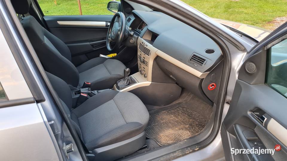 Prywatne auto Opel Astra H sprzedam Astra mazowieckie Radom sprzedam