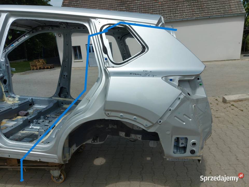 Nissan XTRAIL T33 IV 2023r tył pas tylny błotnik osobowe