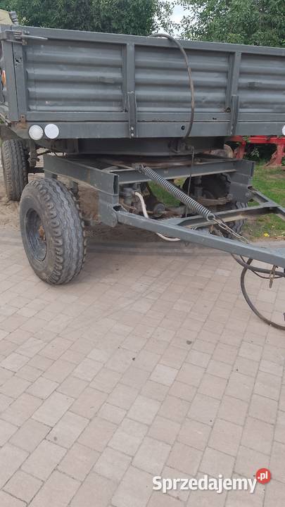 Sprzedam wywrotkę Sanok d47 nieuszkodzony Przyczepy rolnicze Szczytniki sprzedam