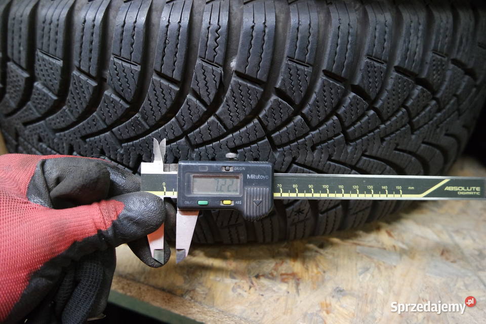 Komplet opon zimowych 20555 R16 Goodyear Poznań