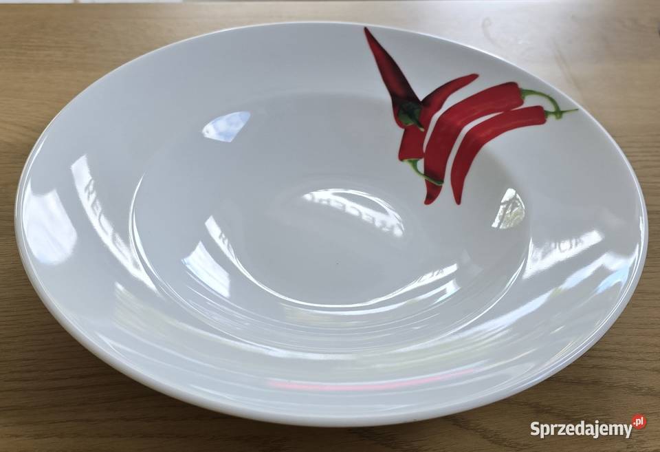 BIAŁY PORCELANOWY GŁĘBOKI TALERZ DO ZUPY SAŁATKI