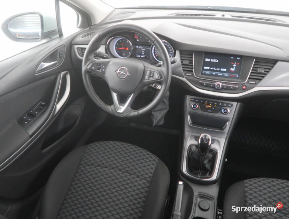 Opel Astra 14 T gniazdo USB Bielany Wrocławskie