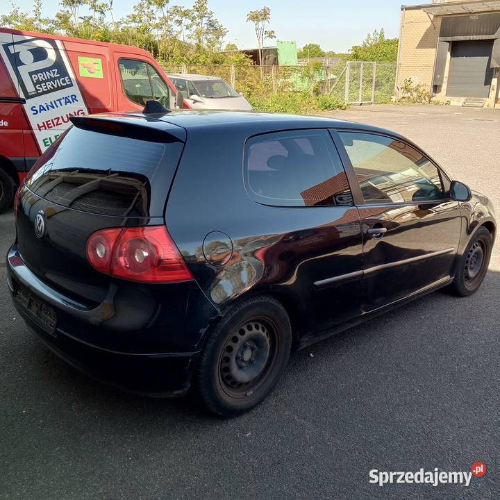 Volkswagen Golf V 14 z Niemiec Rumia