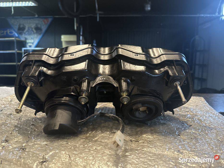 Suzuki SV 650 9802 Reflektor lampa Przód Poznań