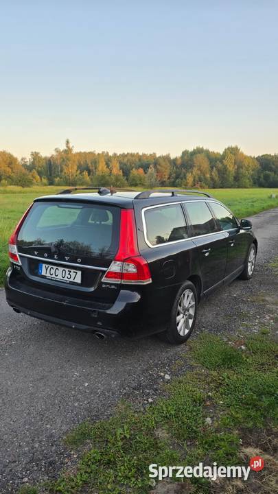 Volvo V70 2016r 20T Benzyna T5 245 automat 8 2000cm3 V70 Warszawa