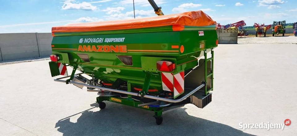 Rozsiewacz nawozów Amazone M ULTRA Postolice