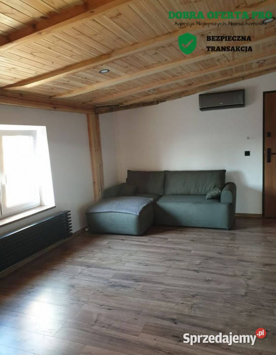 Świeżo wyremontowane ostatnie piętro pomorskie Gdańsk