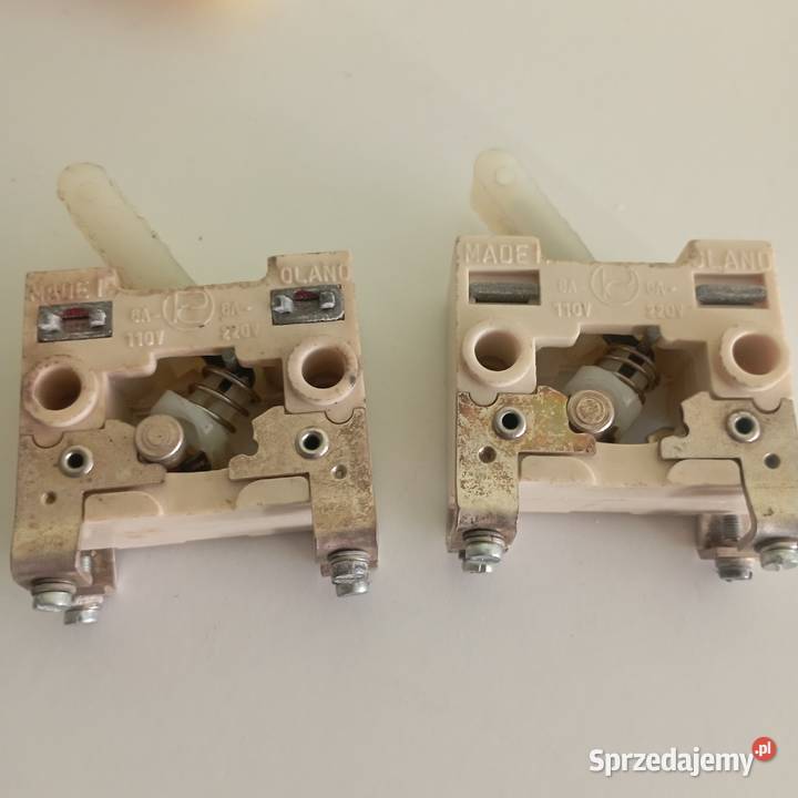 Przełączniki dźwigniowe