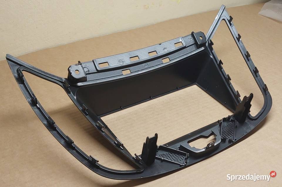 CARAV 11159 OBUDOWA RAMKA RADIA 2 DIN FORD FOCUS dolnośląskie Mielęcin sprzedam