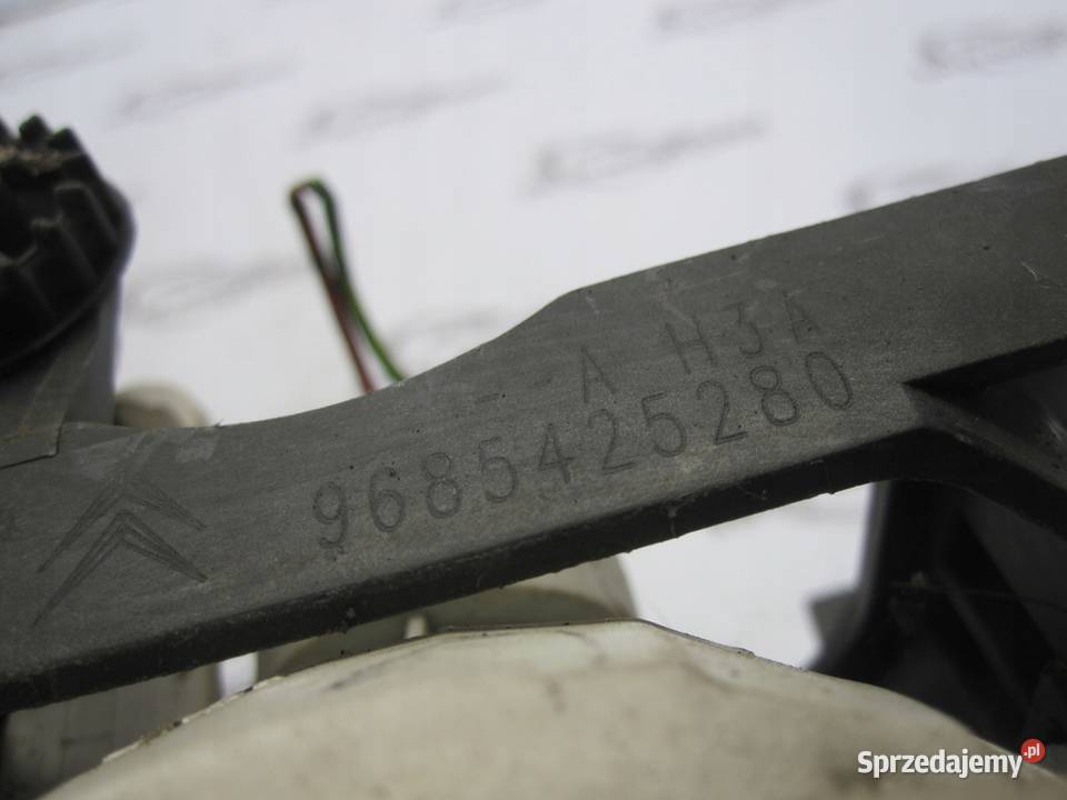 CITROEN DS3 11r halogen 9685425280 Kielce