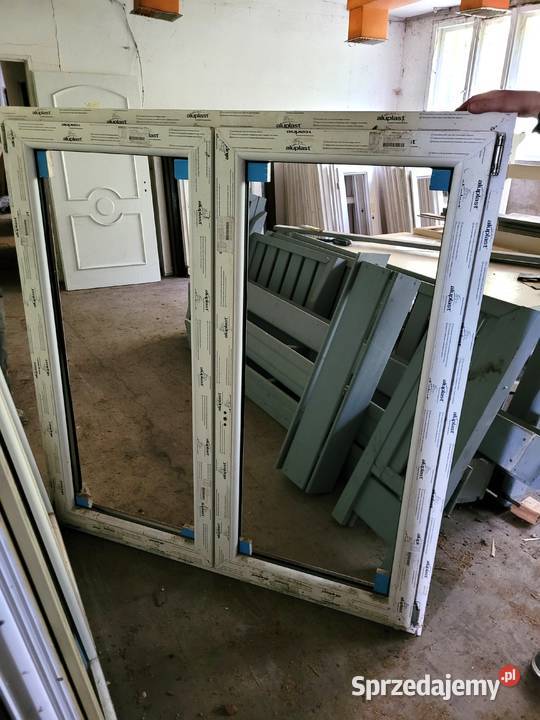 okna PCV 146x155 4 sztuki dwuskrzydłowe BRAK