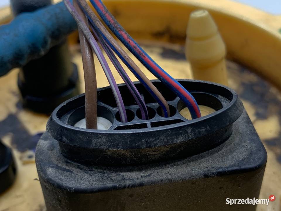 POMPA PALIWA VW GOLF VI 1K0919050AB 16 105 0914