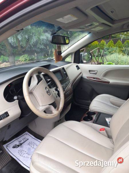 TOYOTA SENNA 35 OKAZJA automatyczna Sienna lubelskie