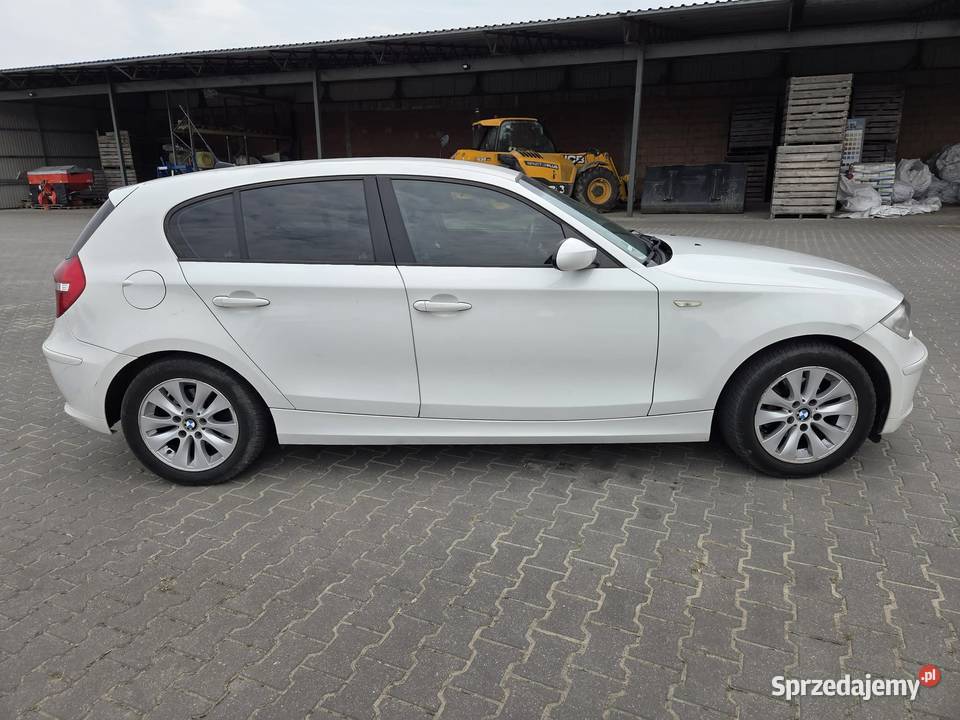 BMW seria 1 20 benzyna manualna Sieradz