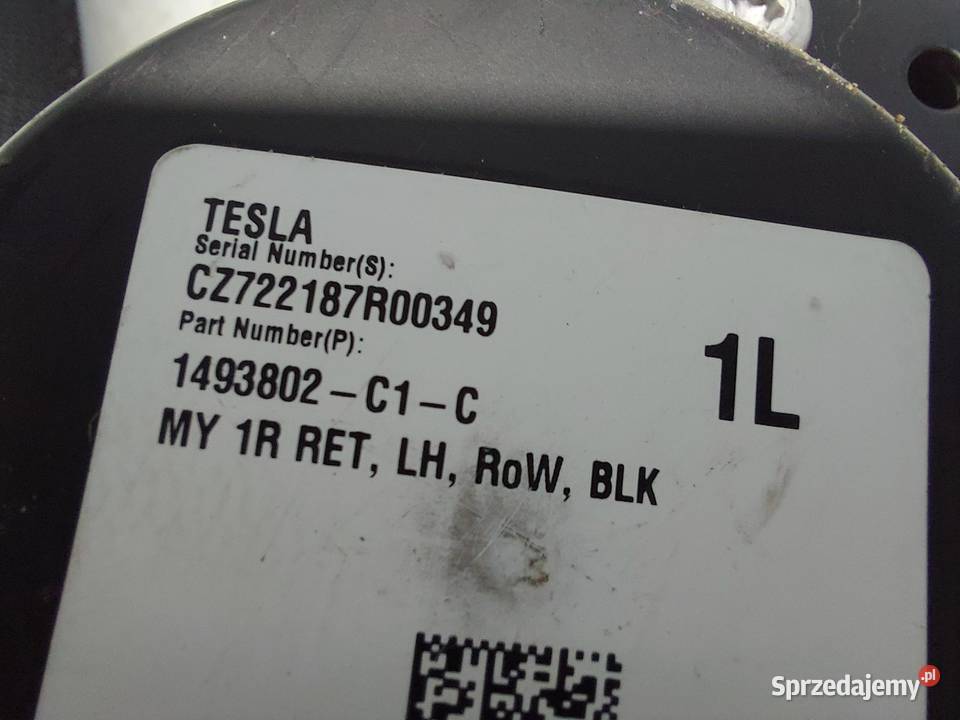 TESLA MODEL Y 2022r PAS BEZPIECZEŃSTWA LEWY osobowe