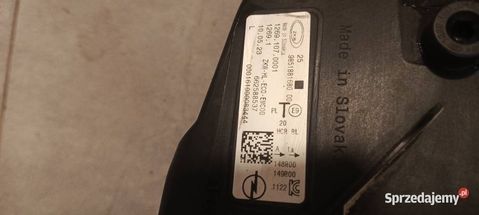 lampa opel astra L VI