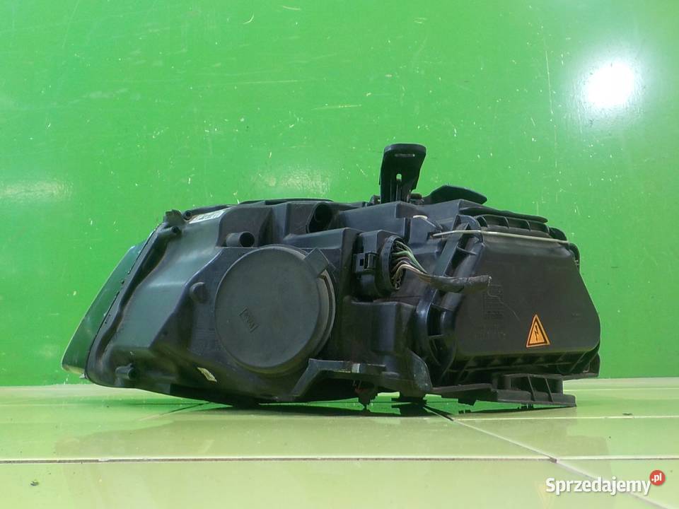 AUDI A5 8T 20 TFSI 10r CABRIO 2D XENON lampa osobowe sprzedam