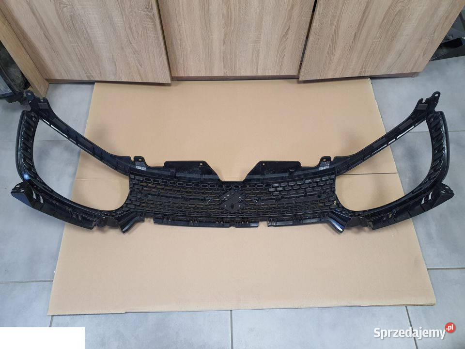 Suzuki ignis II atrapa grill przód osobowe Kozubszczyzna sprzedam