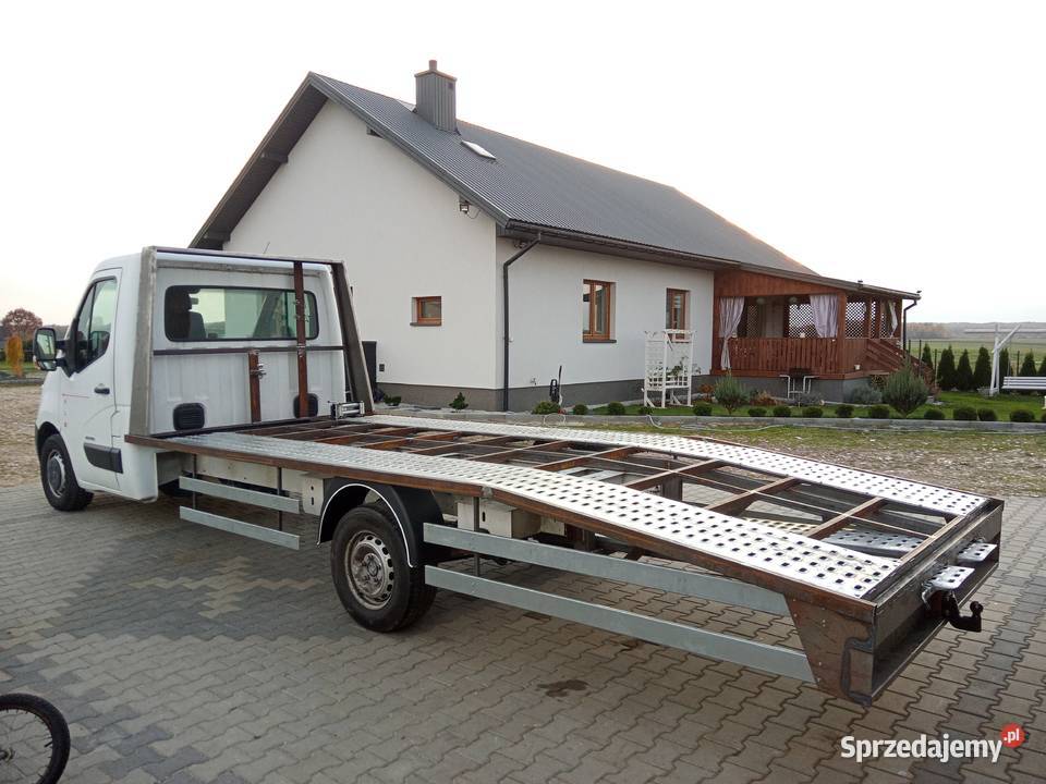 Autolaweta najazd zabudowa laweta diesel Paradyż