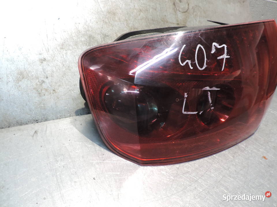 PEUGEOT 407 FL SEDAN LAMPA LEWA TYLNA osobowe małopolskie Nowy Sącz