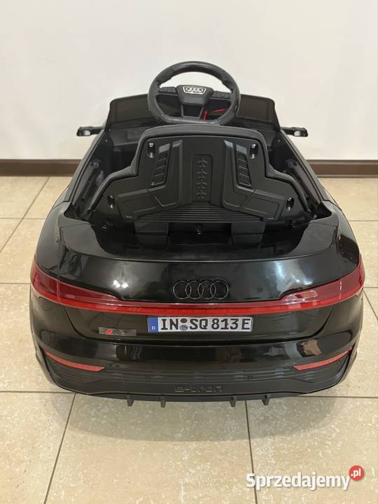 Auto na akumulator Audi SQ8 dzieci 12V pilot LED Kraków