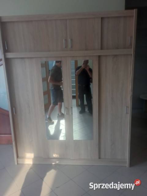 Sprzedam szafę świętokrzyskie