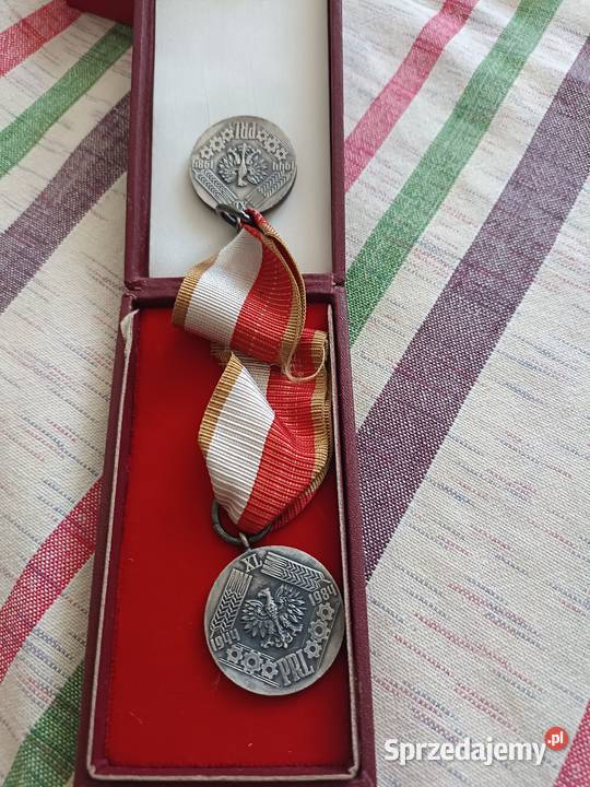 Sprzedam zlote srebrne krzyze zaslugi inne lubelskie