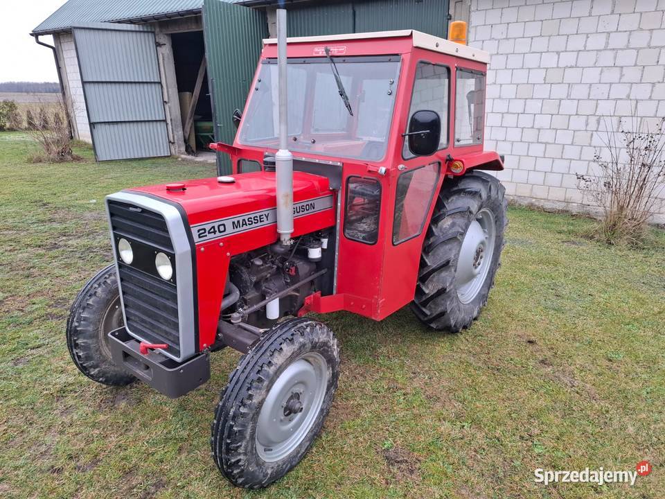 Massey Ferguson 240 MF 235 255 URSUS 3512 2812 Wiercień Mały sprzedam