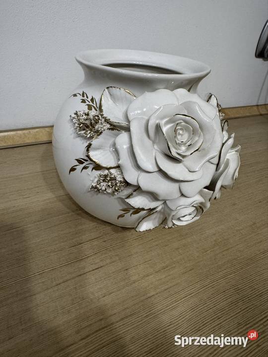 Elegancka ręcznie zdobiona ceramiczna waza Nowy Tomyśl
