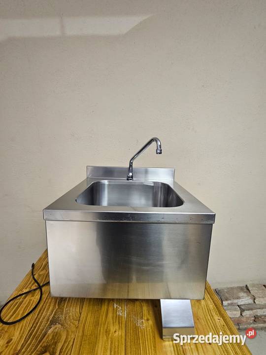 UMYWALKA BEZDOTYKOWA z maskownicą 450450x330 mm Pszczyna