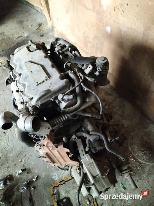 Nissan almera tino silnik skrzynia biegów 22 D Rok produkcji 1999
