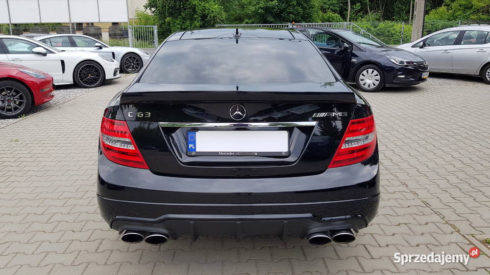 MERCEDES C 63AMG wersja 507 63 BENZYNA minimum