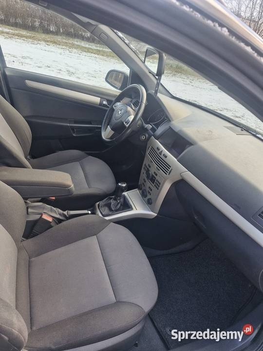 Opel Astra H 19 CDTI Tychowo