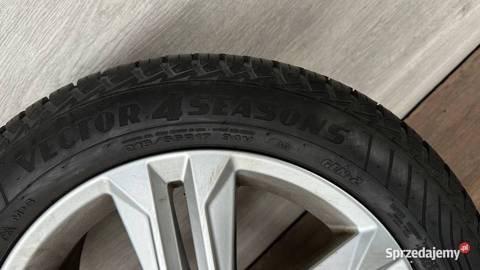 GOODYEAR VECTOR 4SEASONS GEN2 OPONA 21555 R17
