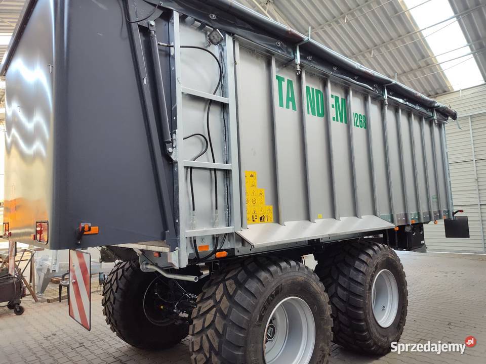 AutoAgro Rozrzutnik obornika Tandem N268 nieuszkodzony Białystok