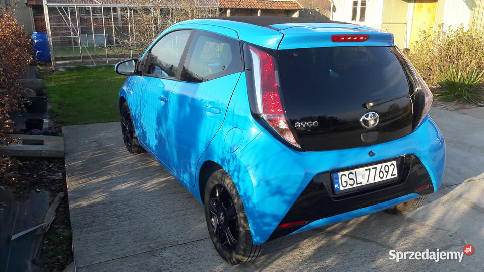 Toyota aygo automat rozsuwany materiałowy dach Ustka sprzedam
