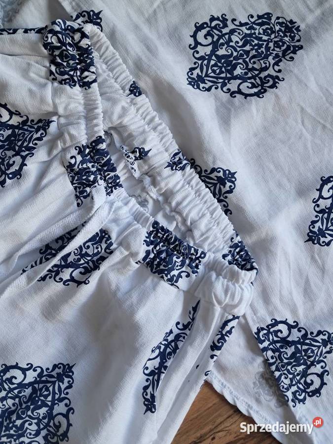 letni kostium raz założony rozmiar unisex stan Sandomierz