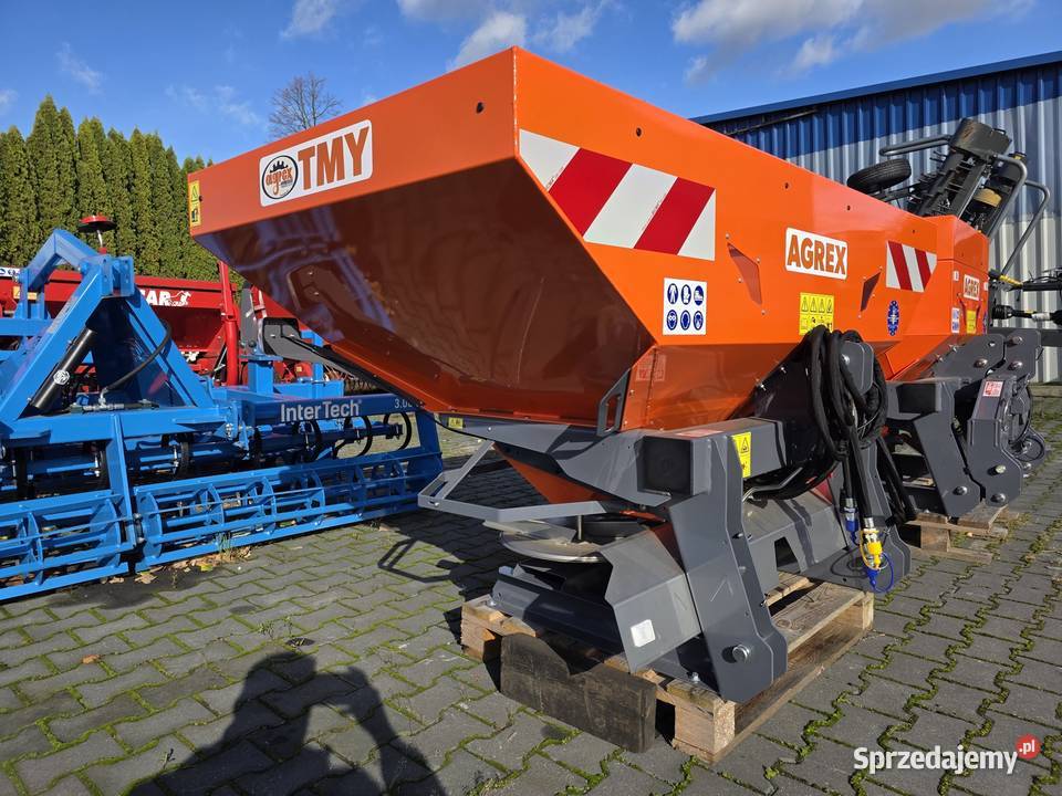 Rozsiewacz nawozów dwutarczowy Włoski AGREX Rawa Mazowiecka